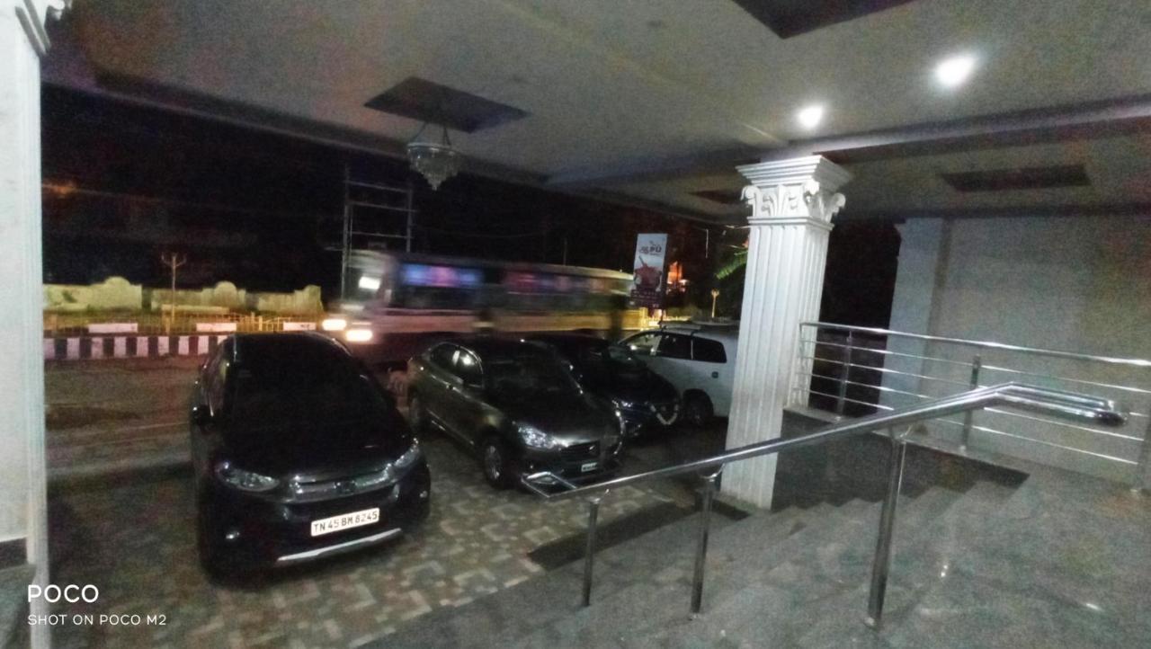 Hotel Jaidharshini Palace Kumbakonam Exterior foto